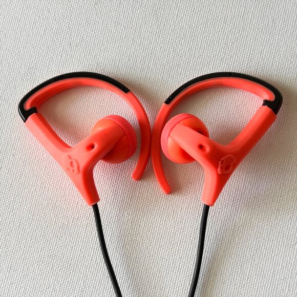 Monster iSport Strive In-Ear & Skullcandy Chops Active Grip Earphones Lot of 2 - Picture 6 of 8